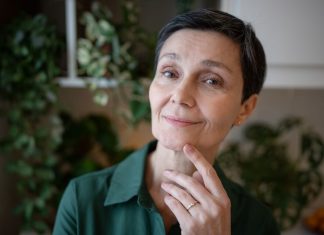 9 znakova da ćete živeti duže nego što mislite: Evo šta utiče na dugovečnost 9 znakova da ćete živeti duže nego što mislite: Evo šta utiče na dugovečnost - featured image