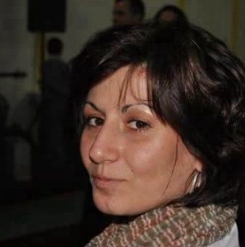ŠTA ODAJE NEKULTURNU ŽENU – samo obratite pažnju da li radi ove 4 stvari i sve će vam biti jasno ŠTA ODAJE NEKULTURNU ŽENU – samo obratite pažnju da li radi ove 4 stvari i sve će vam biti jasno - featured image